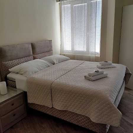 Rooms Villa Padre Паг Экстерьер фото