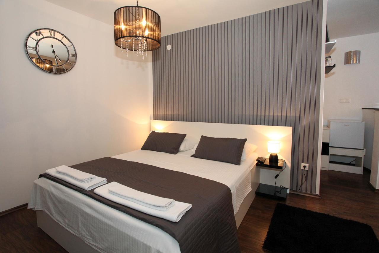 Rooms Villa Padre Паг Экстерьер фото